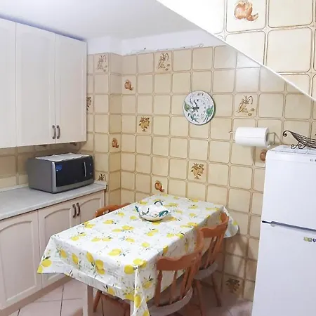 Apartman La Casa Del Tenore *